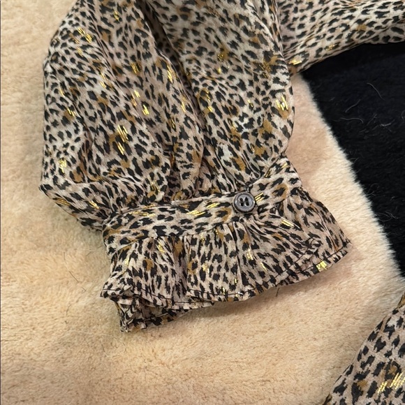 Vince Camuto Leopard Print Blouse - Picture 3 of 4